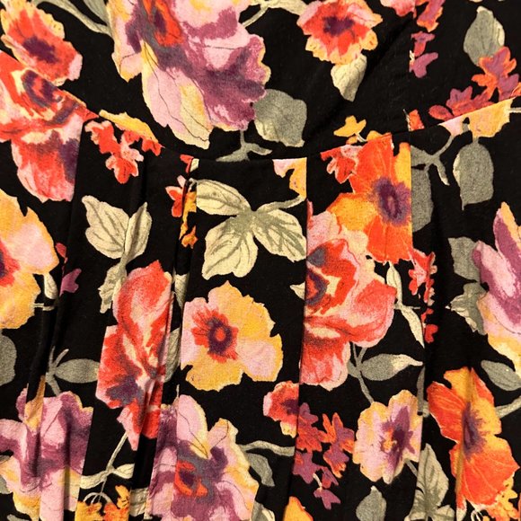 Kimchi Blue Floral Romper Size 6 - Picture 6 of 8